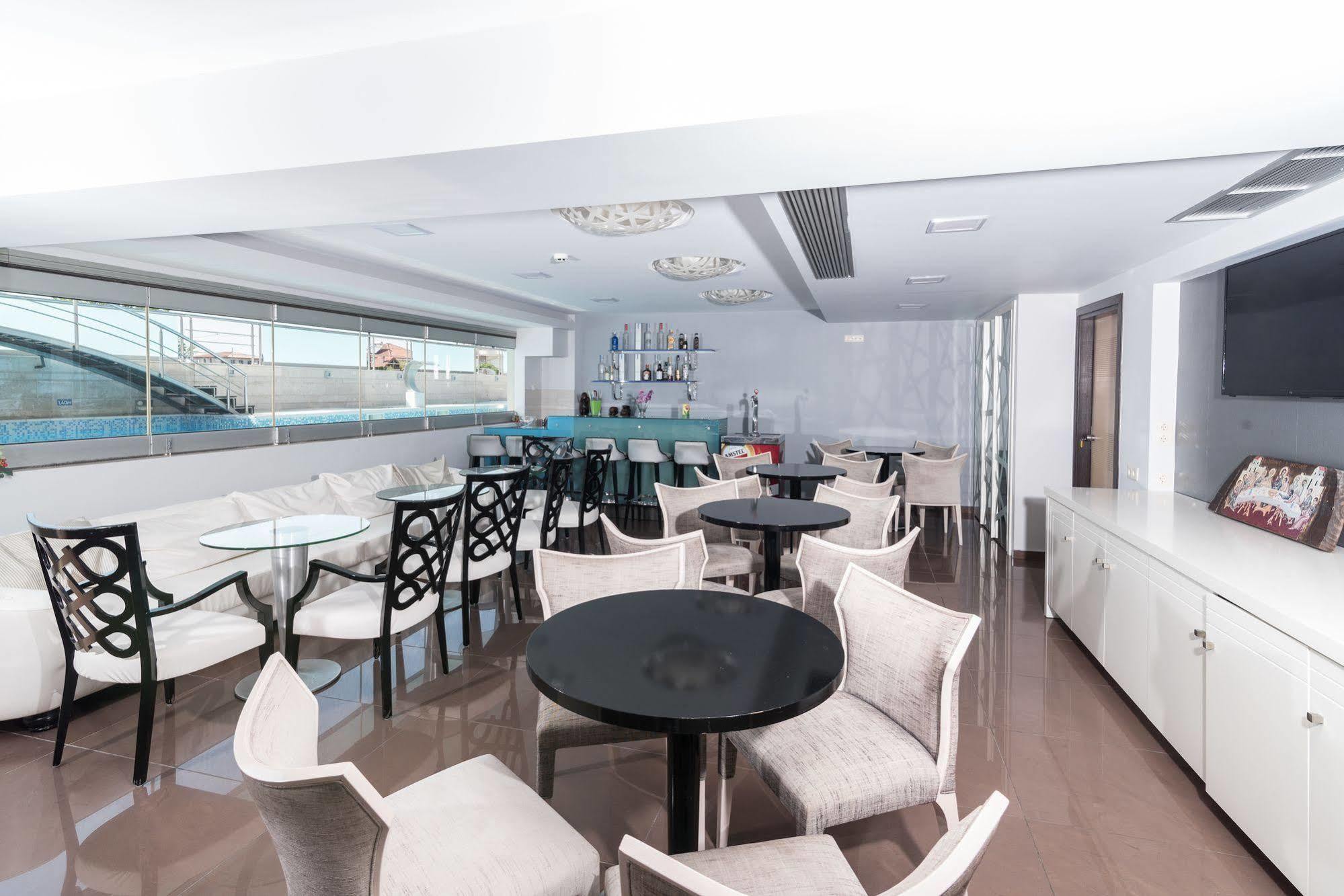 Principal New Leisure Hotel Paralía 外观 照片